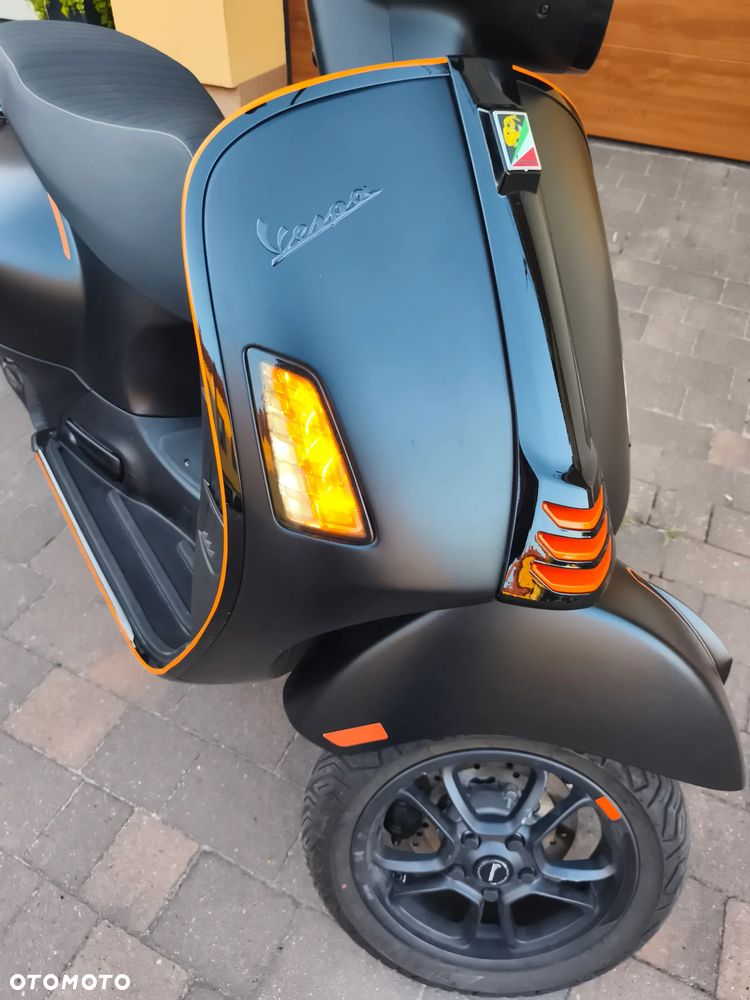 Vespa GTS - 5