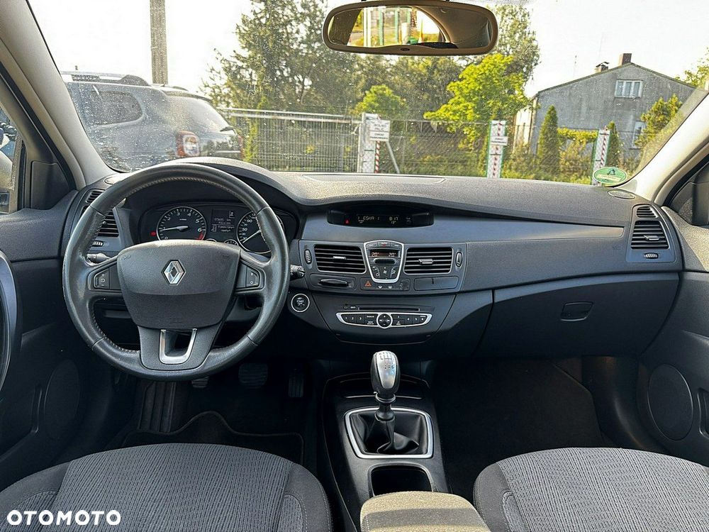 Renault Laguna - 14