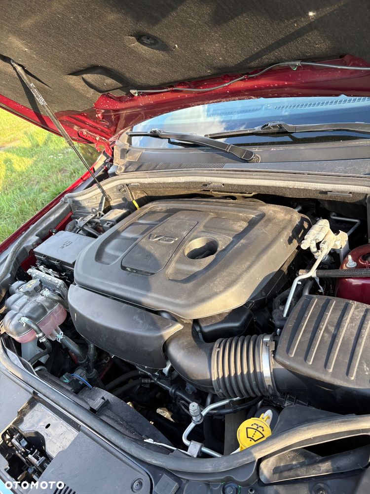 Jeep Grand Cherokee - 11