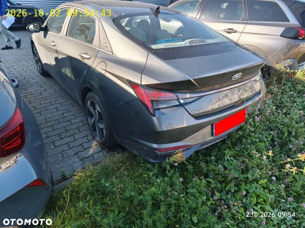 Hyundai Elantra 2022 photo 4