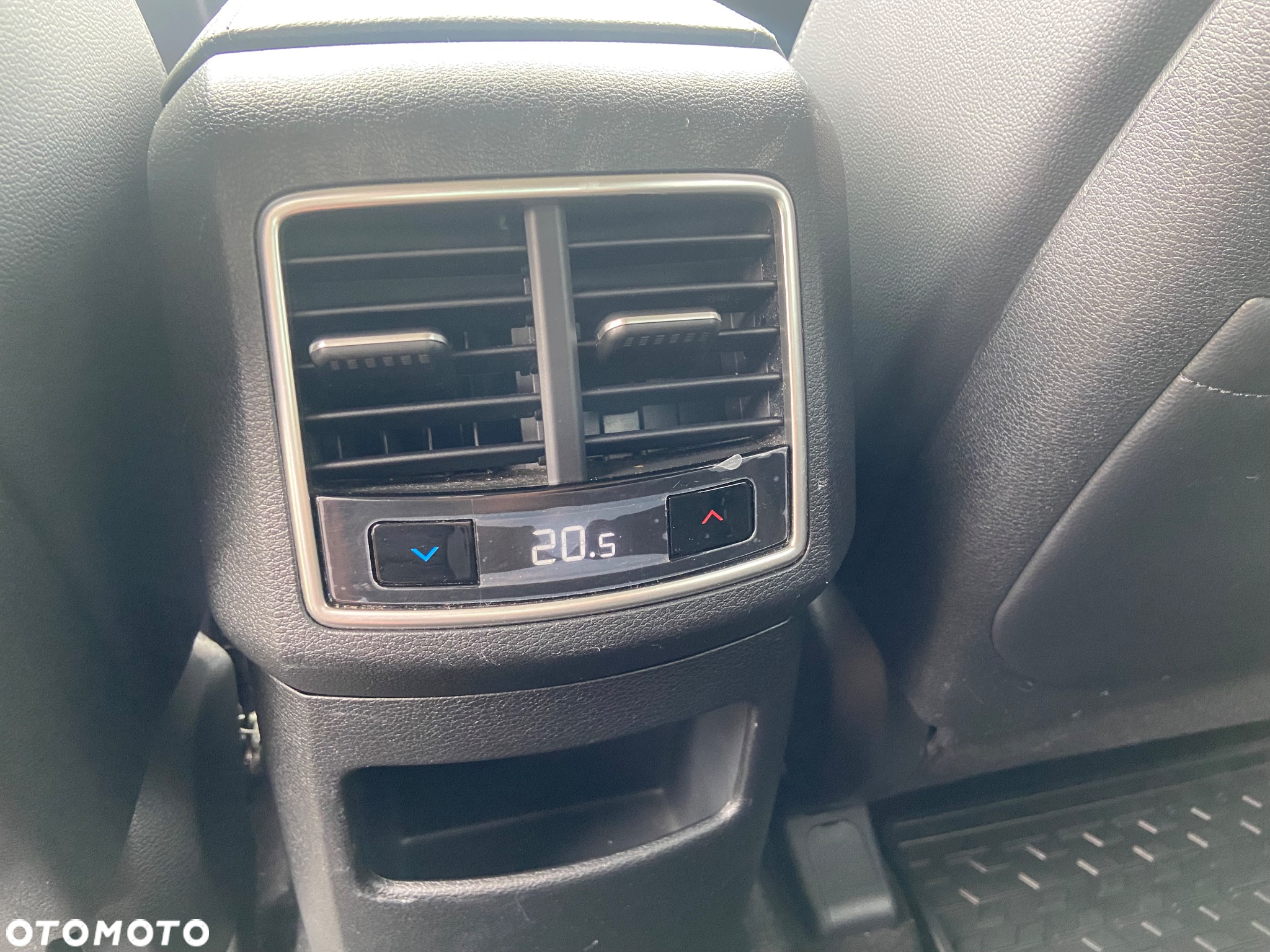 Kia Sportage - 11