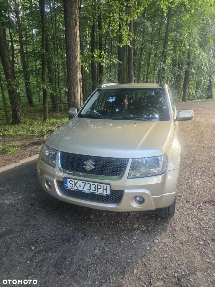 Suzuki Grand Vitara - 2