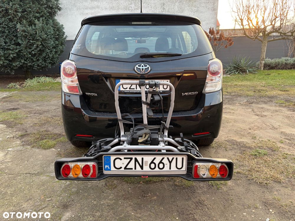 Toyota Verso 2.0 D-4D Sol SW 7os - 19