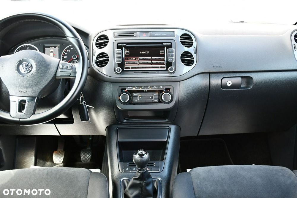 Volkswagen Tiguan - 22