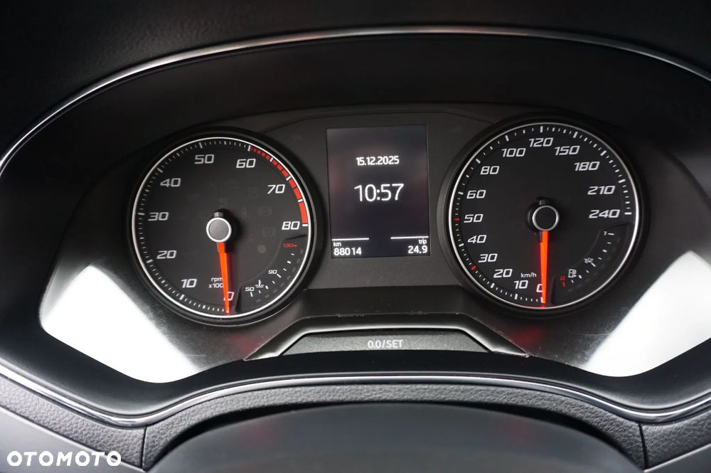 Seat Ibiza 1.0 MPI S&S CONNECT - 36