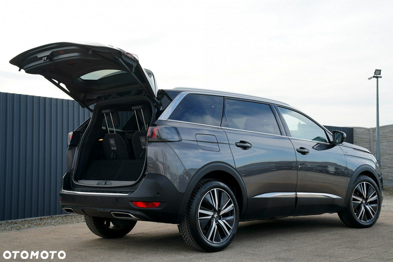 Peugeot 5008 - 13