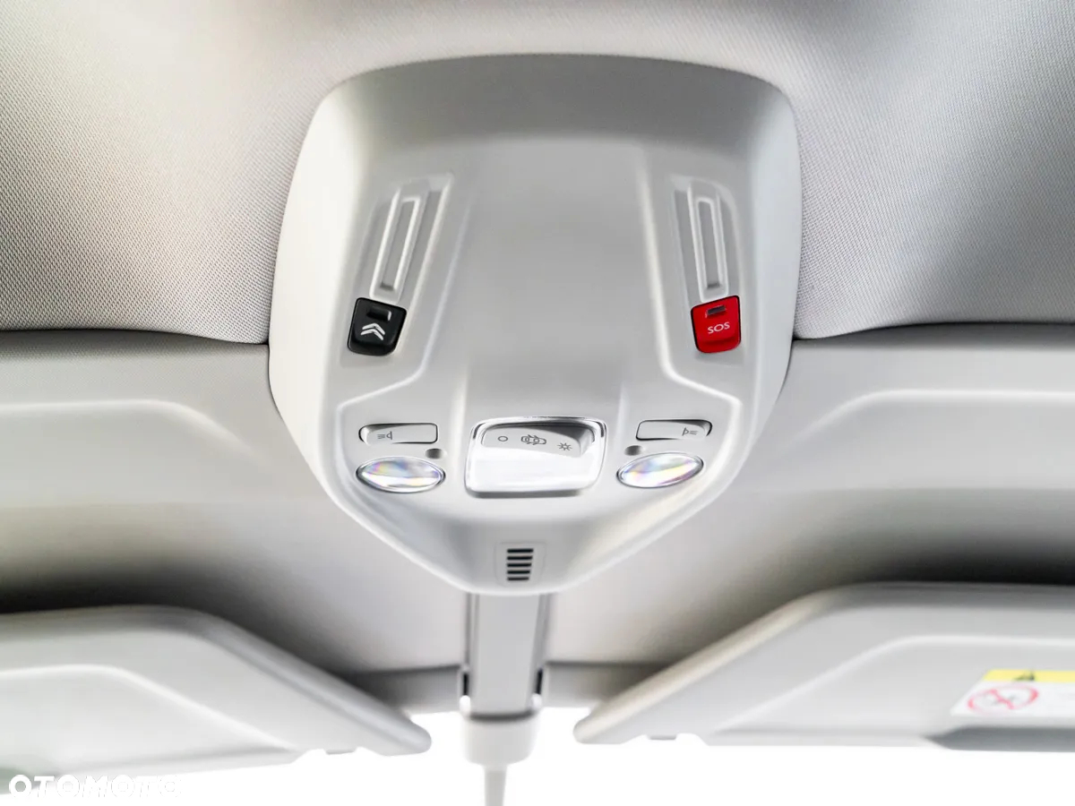Citroën C4 Picasso 1.2 PureTech MoreLife S&S EAT6 - 32