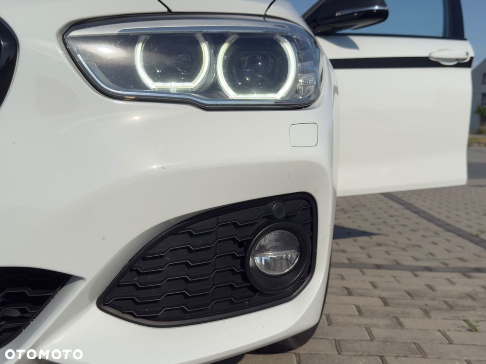 BMW Seria 1 120d xDrive M Sport sport - 27