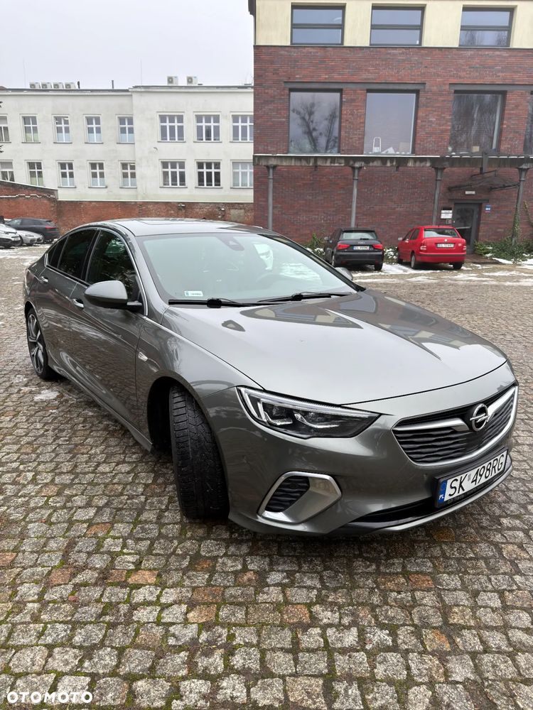 Opel Insignia 2.0 CDTI 4x4 GSi S&S - 6