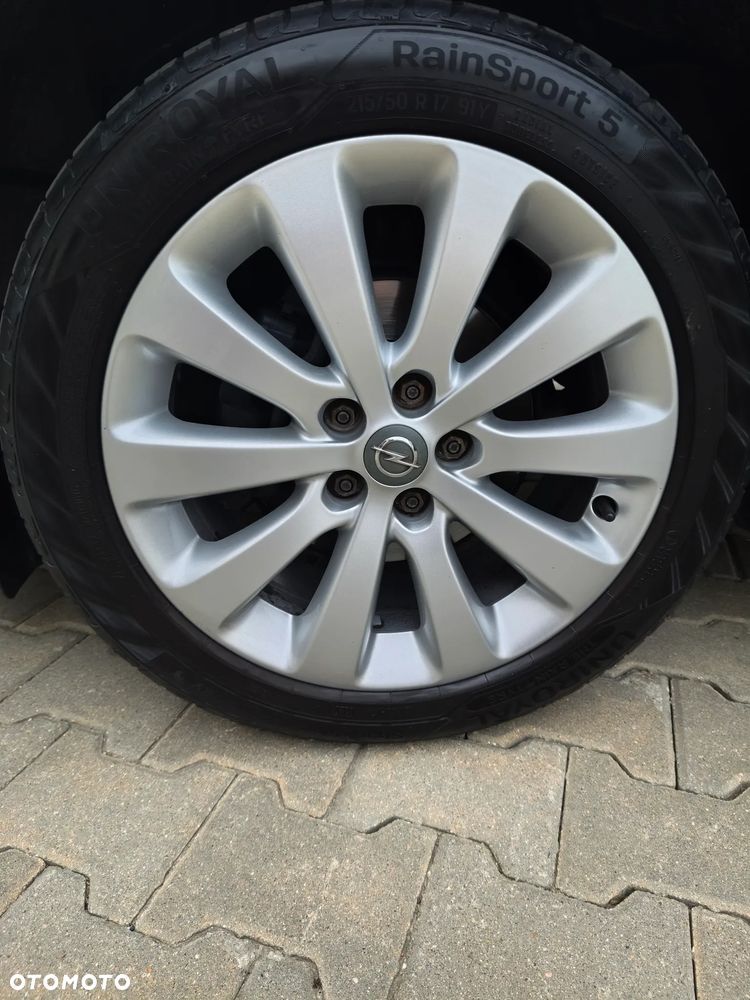 Opel Astra 1.4 Turbo Sport - 37