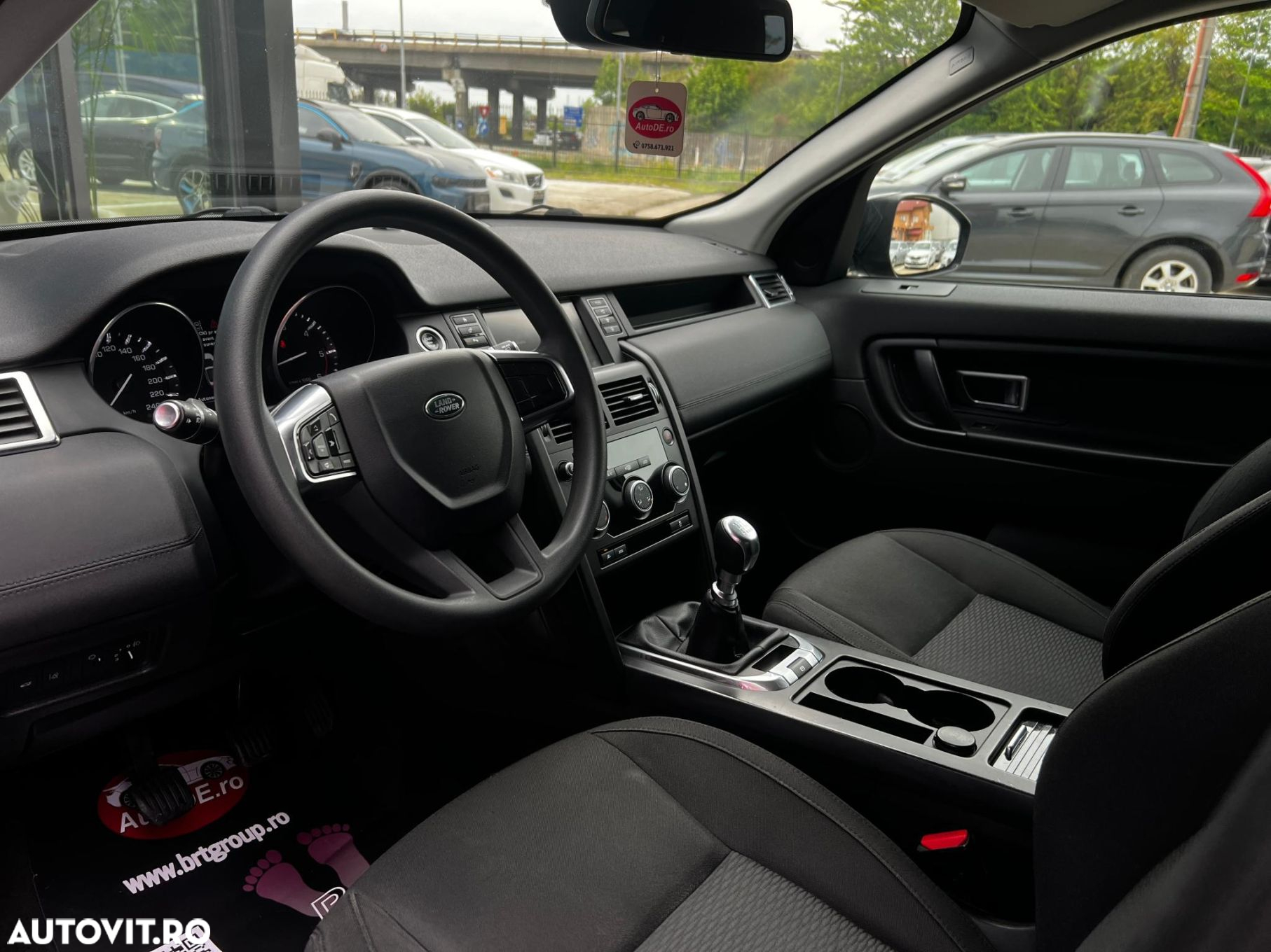 Land Rover Discovery Sport 2.0 l TD4 PURE - 5