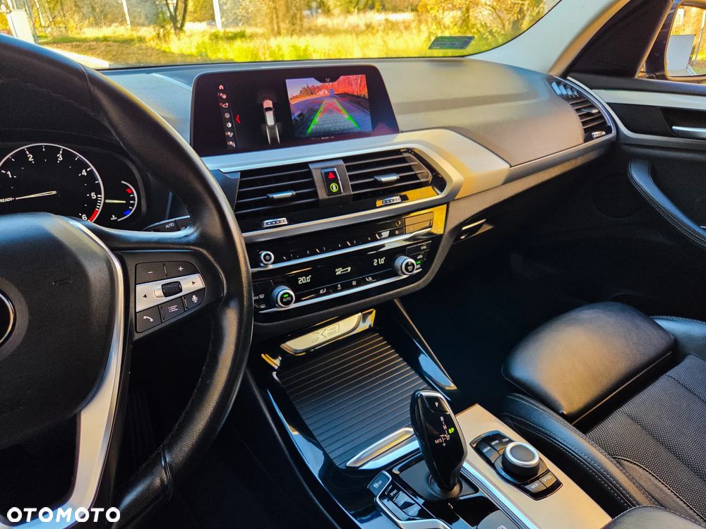 BMW X3 xDrive20d xLine - 9