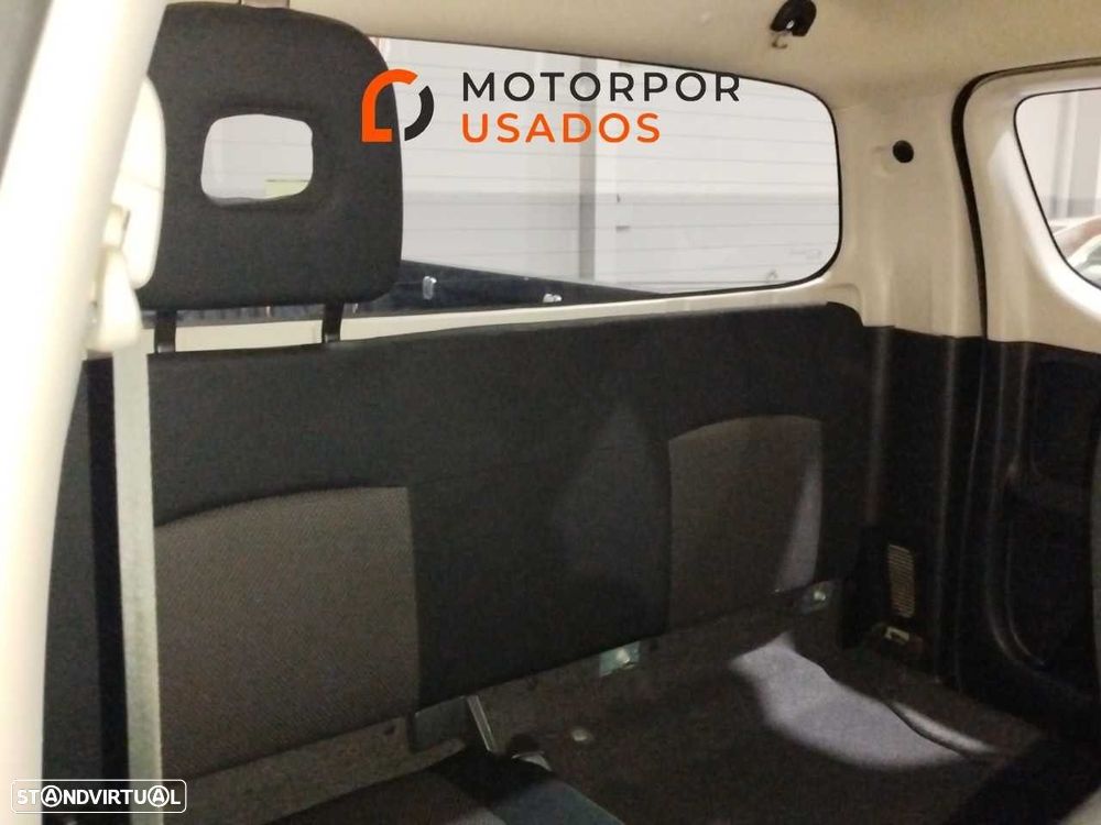 Mitsubishi L200 2.4 DI-D Club Intense Strakar 4WD - 23
