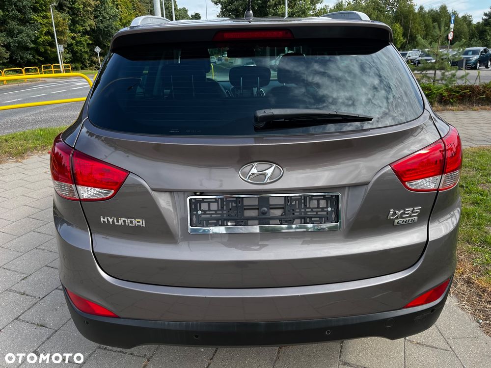 Hyundai ix35 1.7 CRDi 2WD UEFA EURO 2012 Edition - 17
