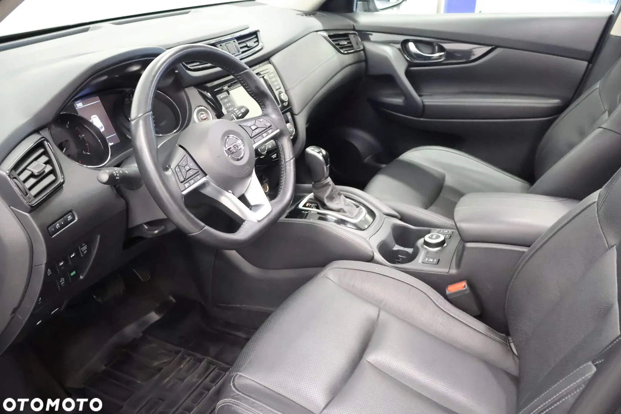 Nissan X-Trail 1.7 dCi Tekna 4WD Xtronic - 8