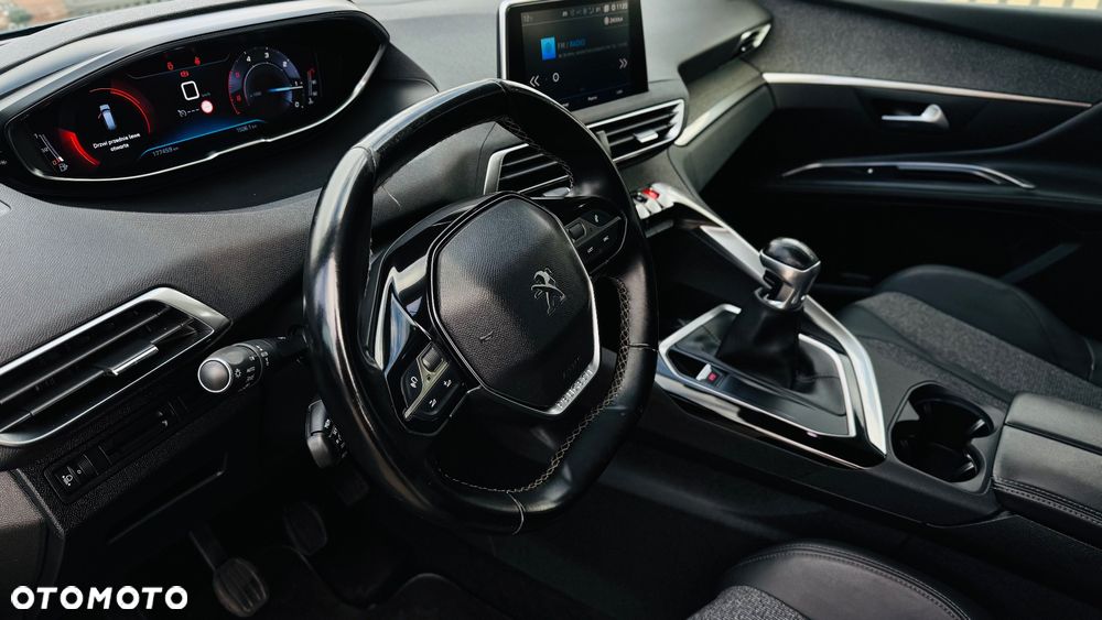 Peugeot 5008 BlueHDi 130 Active - 11
