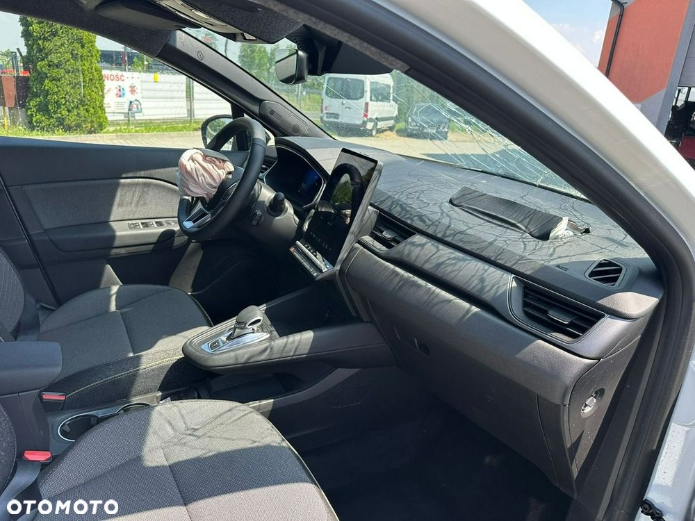Renault Symbioz - 16