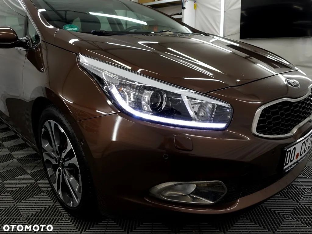 Kia Ceed Cee'd 1.6 CRDi Business Line - 1