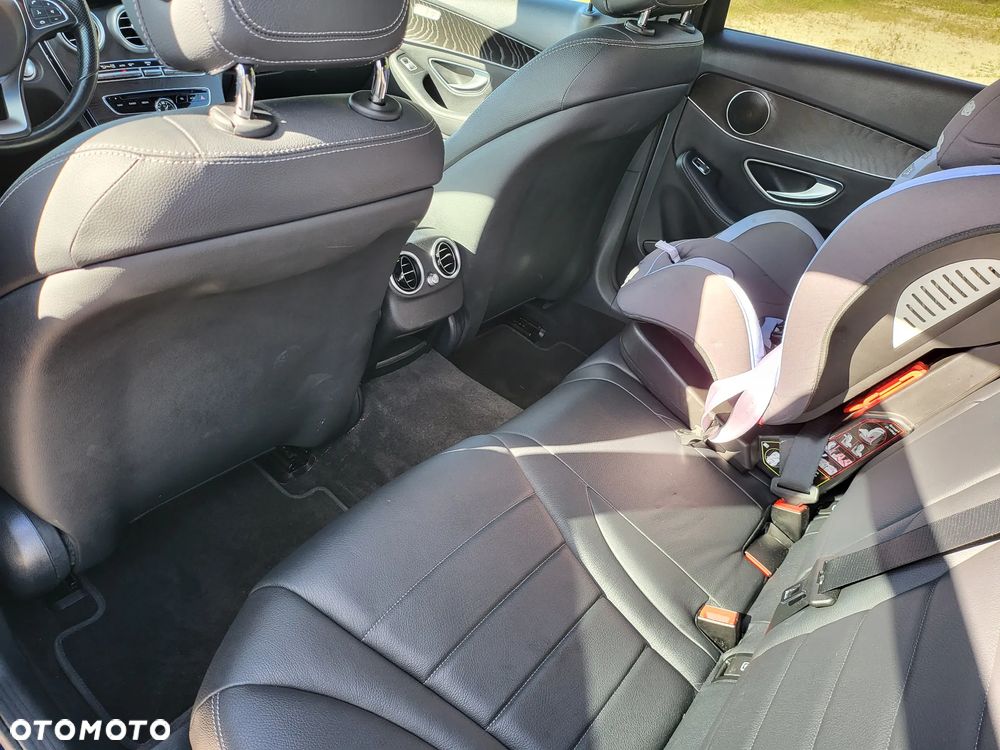 Mercedes-Benz Klasa C 300 de 9G-TRONIC - 16
