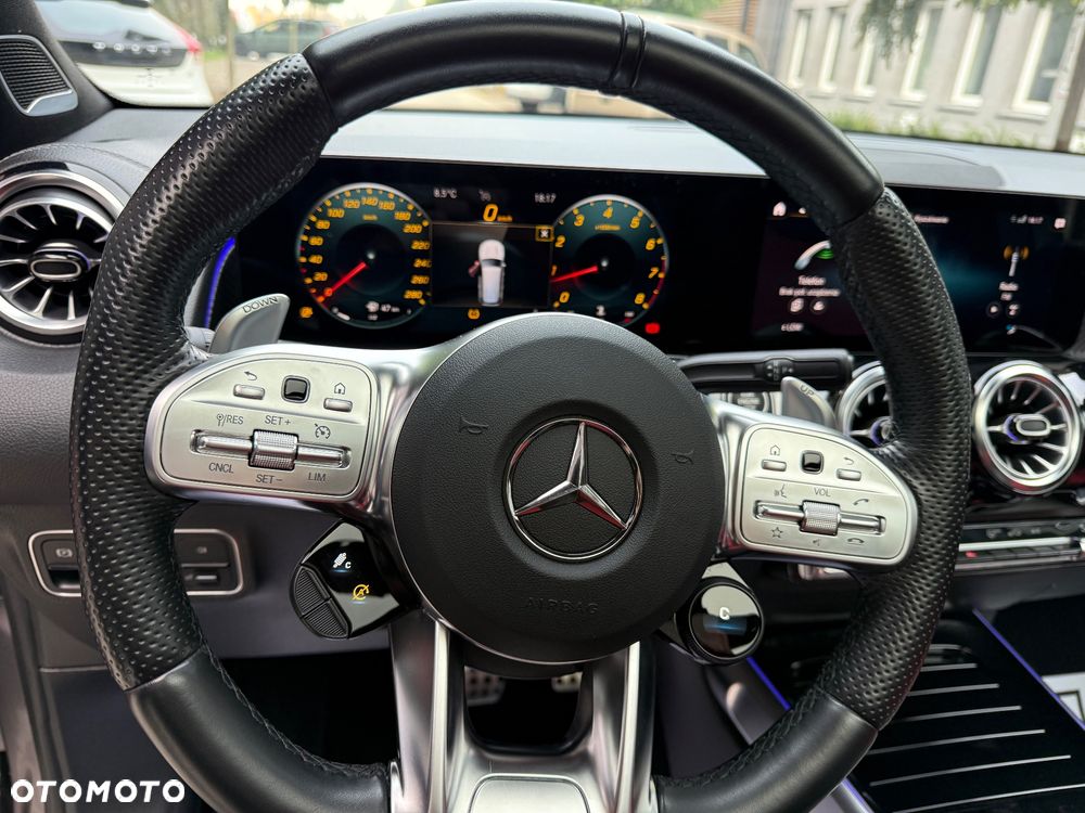 Mercedes-Benz GLB AMG 35 4-Matic - 18