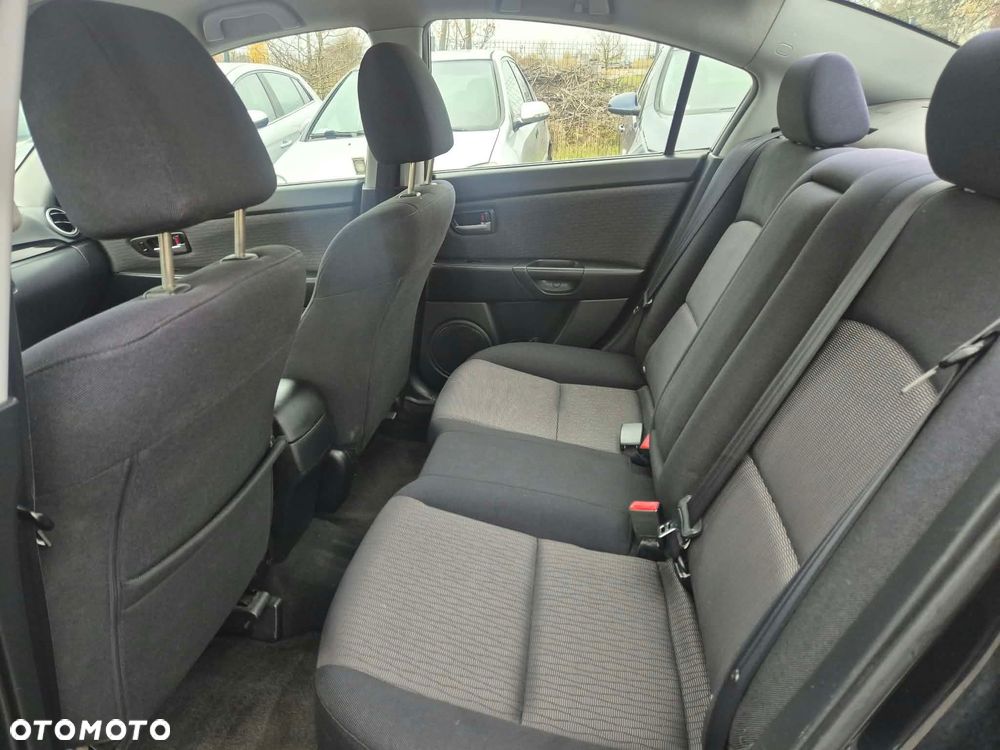 Mazda 3 - 16