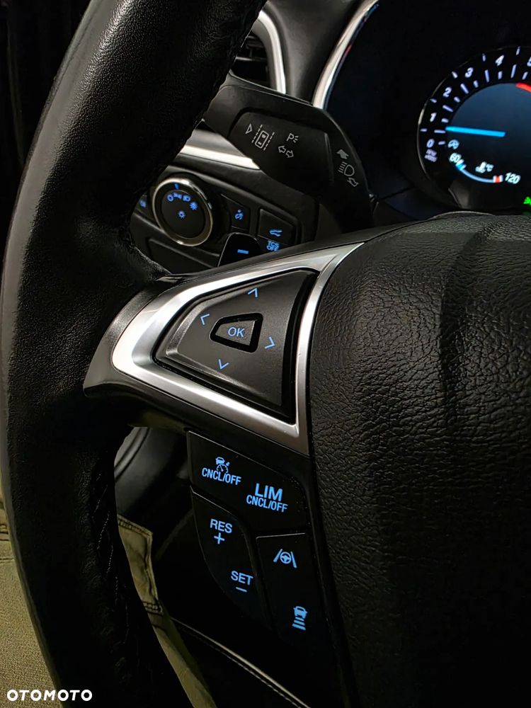 Ford Edge 2.0 EcoBlue Twin-Turbo 4WD ST-Line - 21