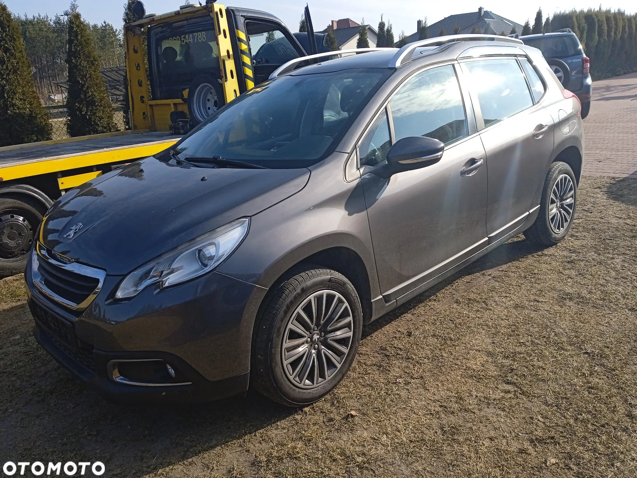 Peugeot 2008 1.2 Pure Tech Active - 3