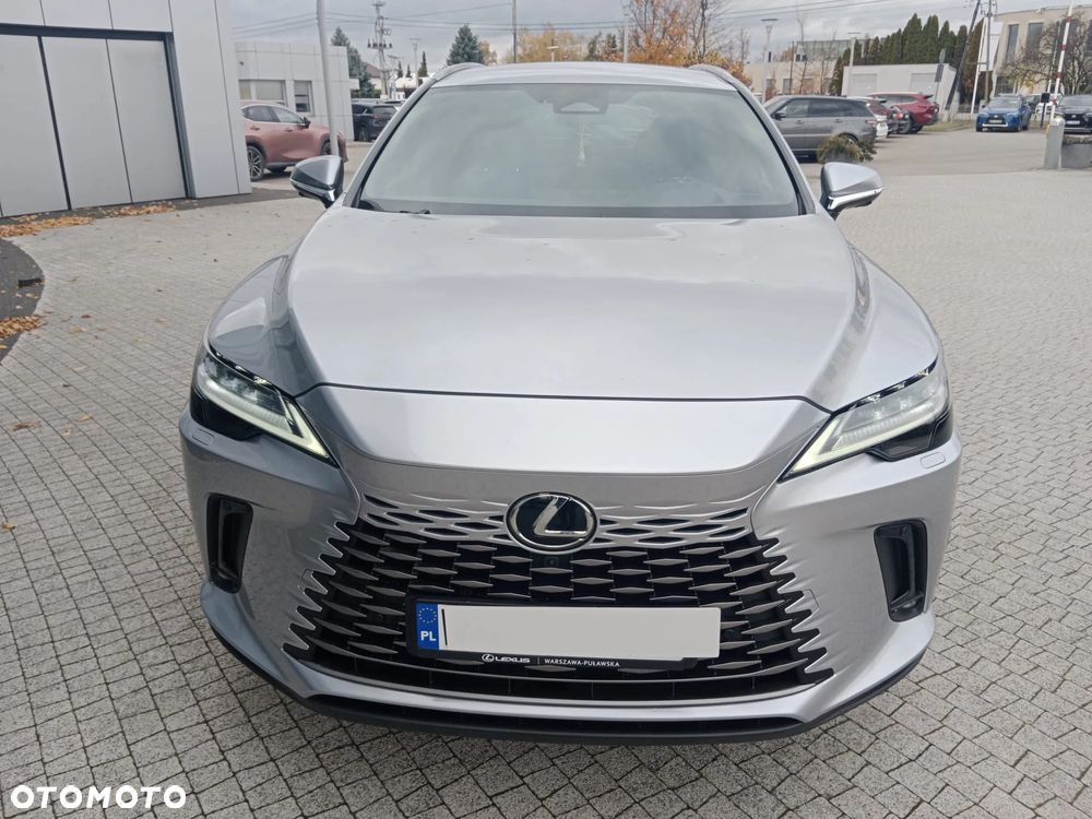 Lexus RX 450h+ Omotenashi - 8