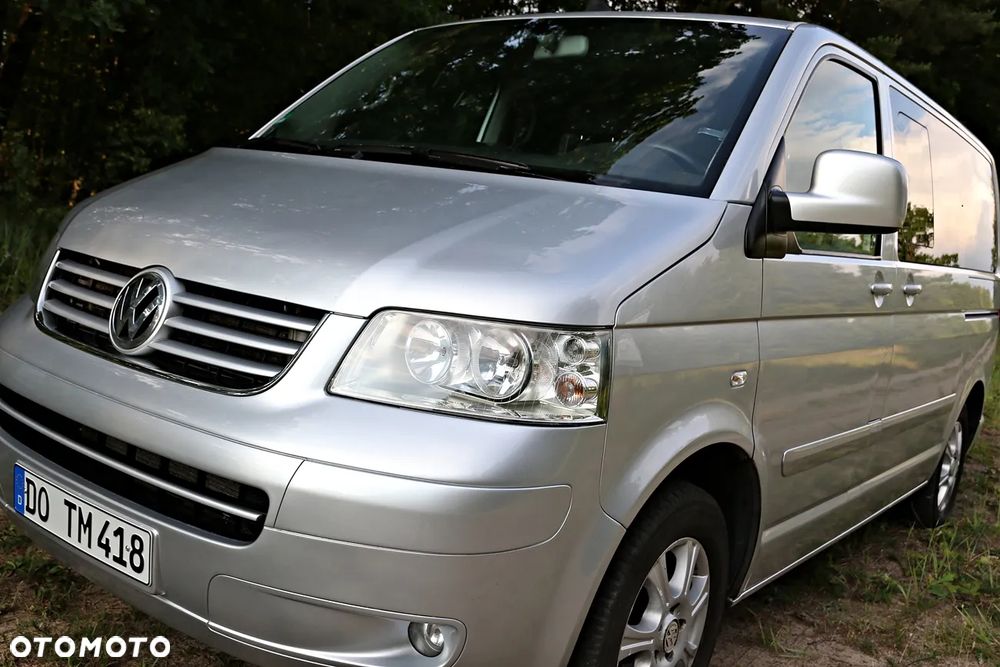 Volkswagen Multivan - 1