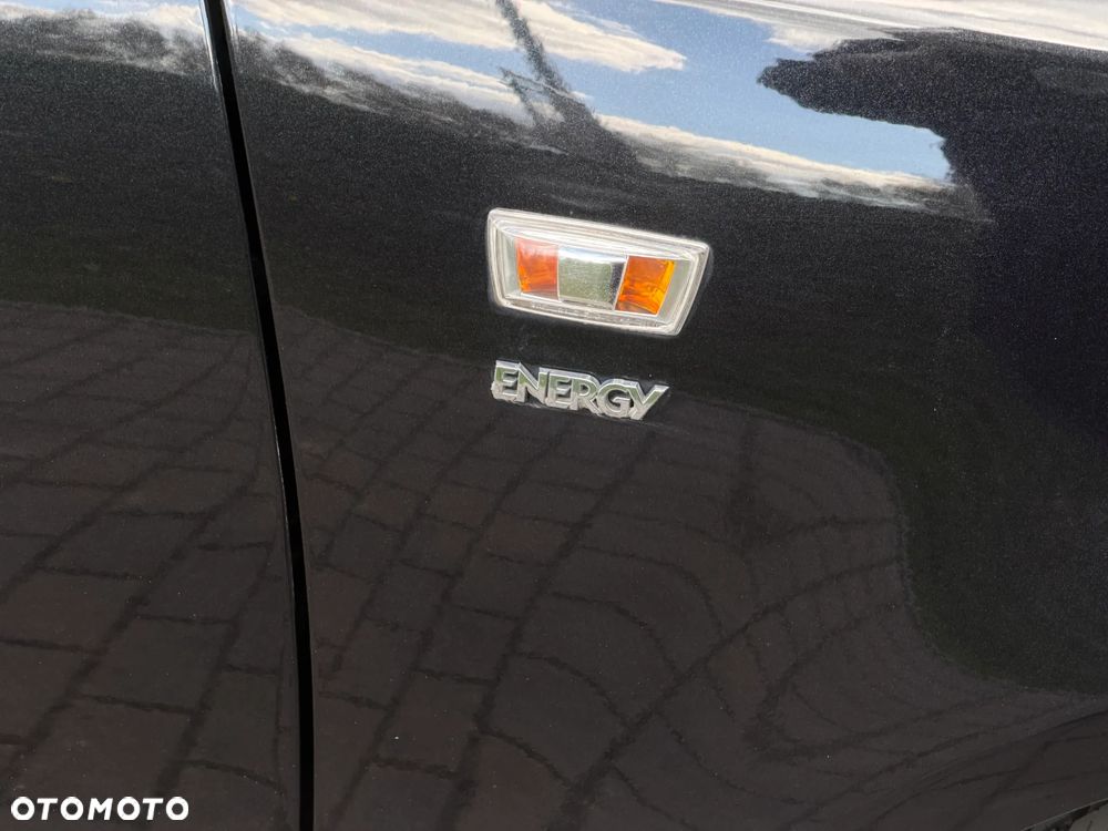 Opel Corsa 1.4 16V Energy - 24