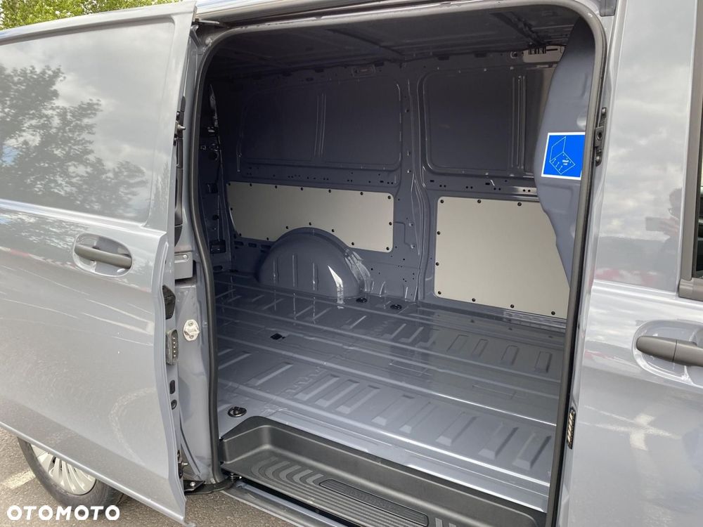Mercedes-Benz Vito - 18