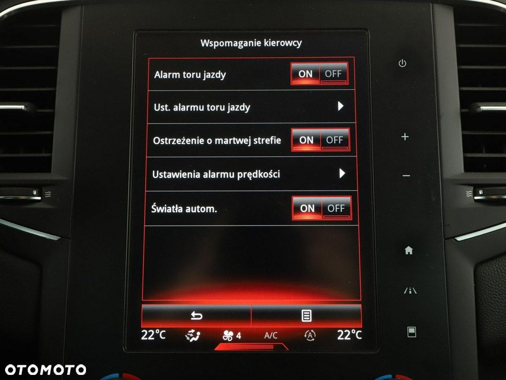 Renault Megane ENERGY TCe 205 EDC GT - 26