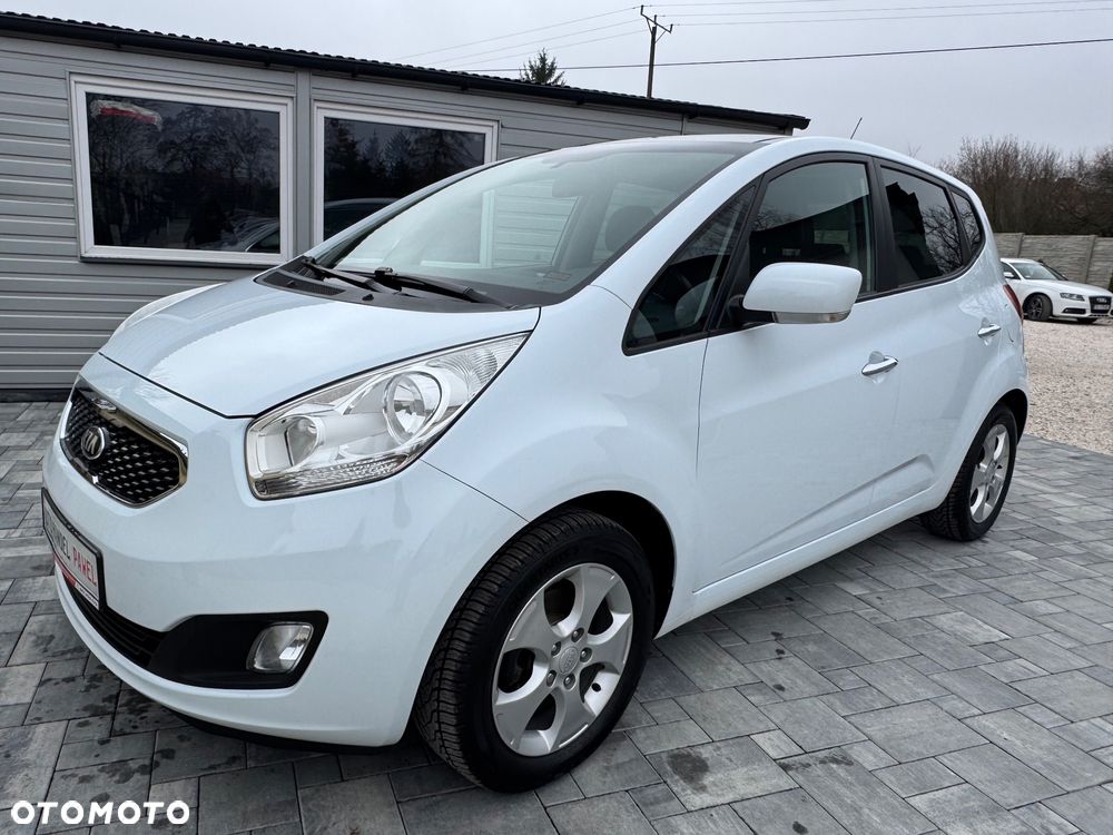 Kia Venga 1.4 CVVT UEFA EURO 2016 - 15