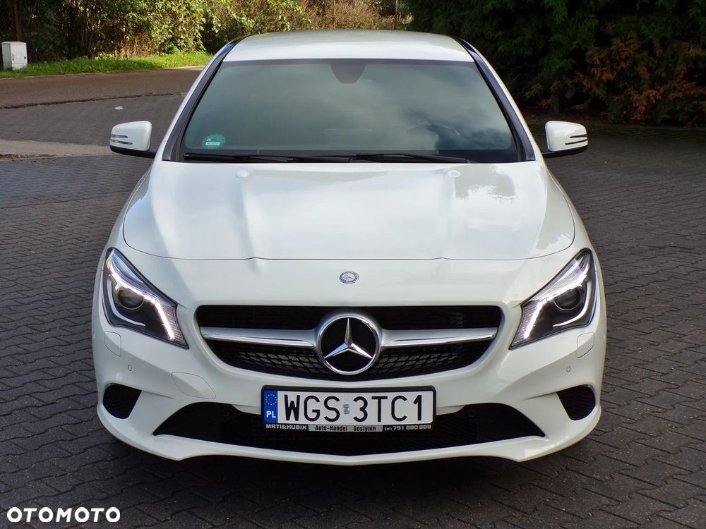 Mercedes-Benz CLA 180 UrbanStyle Edition - 5
