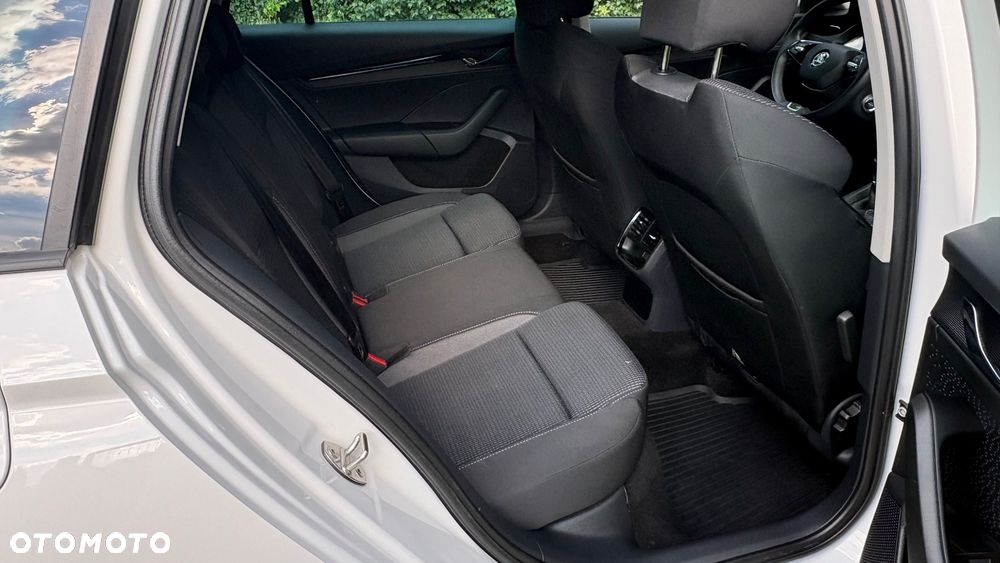 Skoda Octavia 2.0 TDI Exclusive - 24