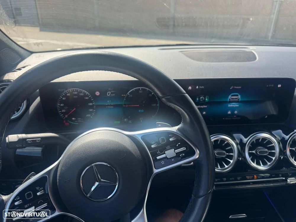 Mercedes-Benz EQA 250 Electric Art - 3