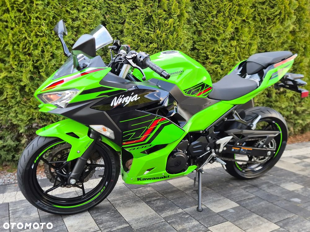 Kawasaki Ninja 400 - 4