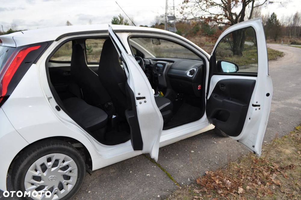 Toyota Aygo 1.0 VVT-i Color Edition - 14