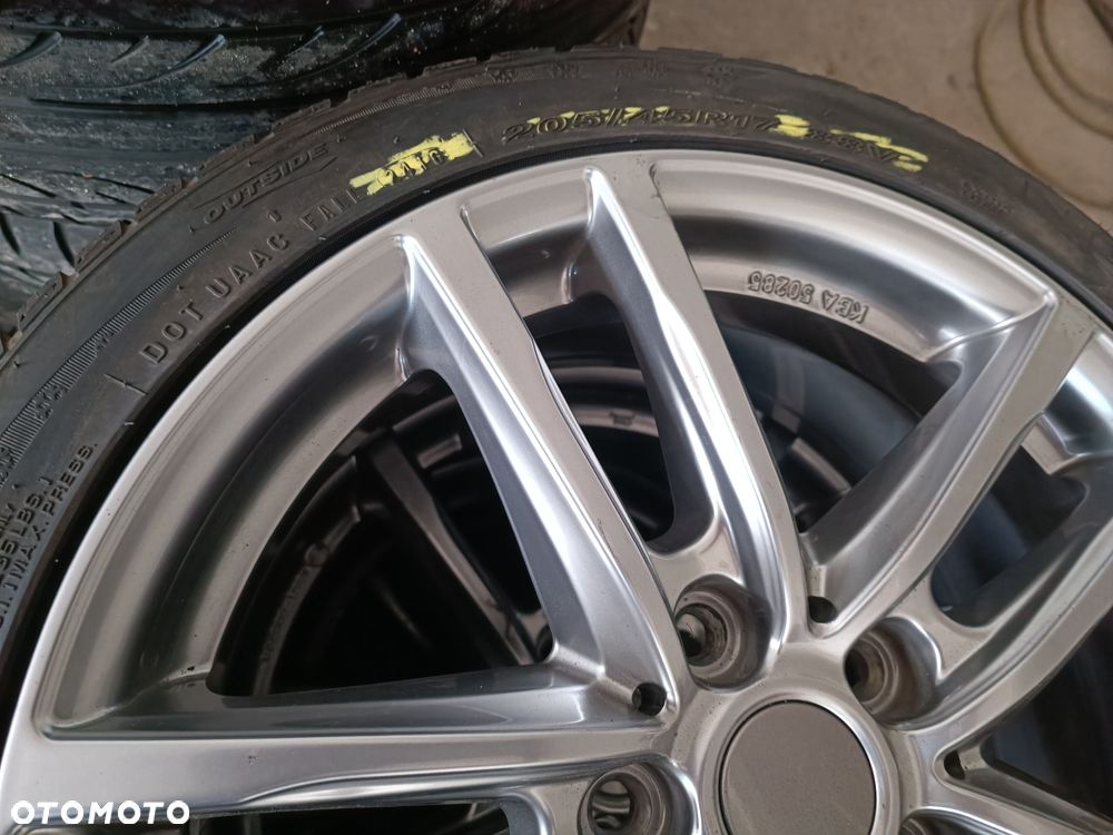 5x112 Felgi Aluminiowe Alufelgi 17 AUDI A3 8P Skoda OCTAVIA II III SEAT LEON 2 TOLEDO 3 ALTEA XL VW CADDY GOLF 5 6 TOURAN MERCEDES A KLASA W176 B W246 CLA W117 VITO VIANO V W639 MINI BMW Koła Zimowe Zima 205/45 - 3