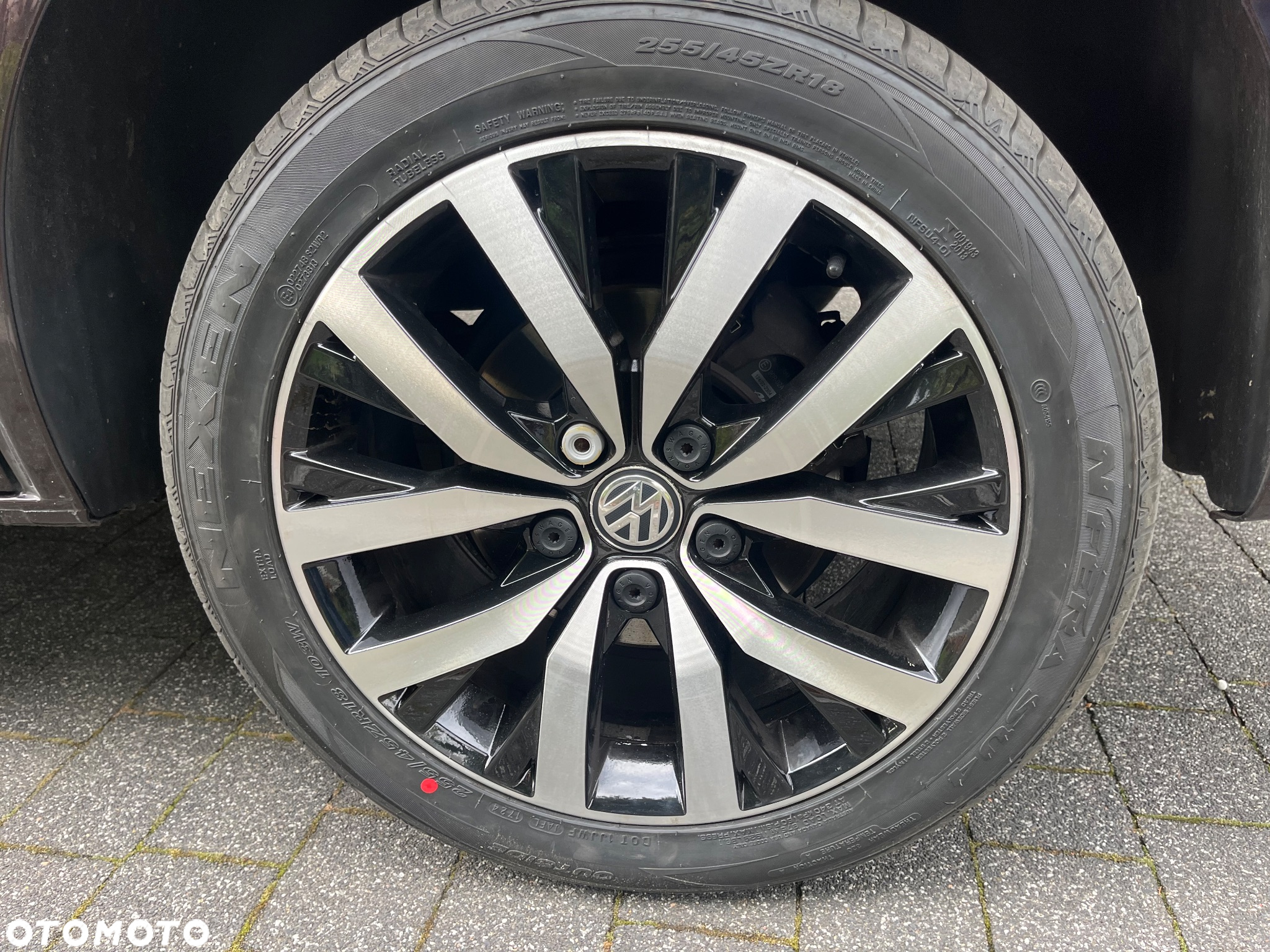 Volkswagen Multivan - 5