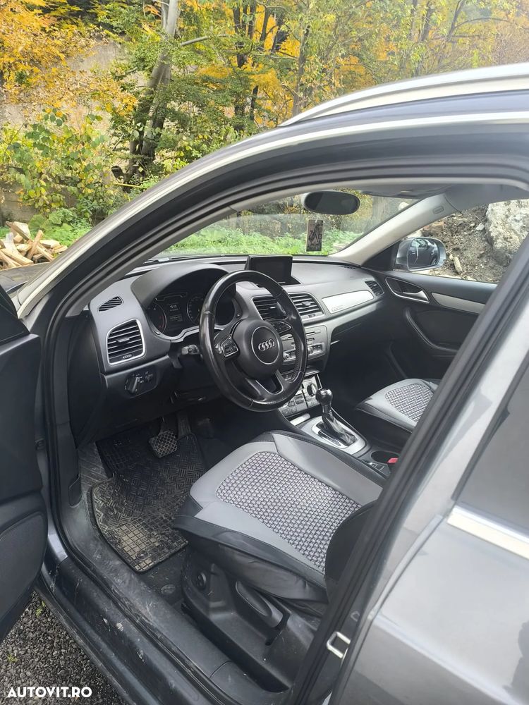 Audi Q3 2.0 TDI S tronic - 2