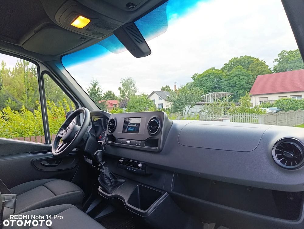Mercedes-Benz Sprinter - 19
