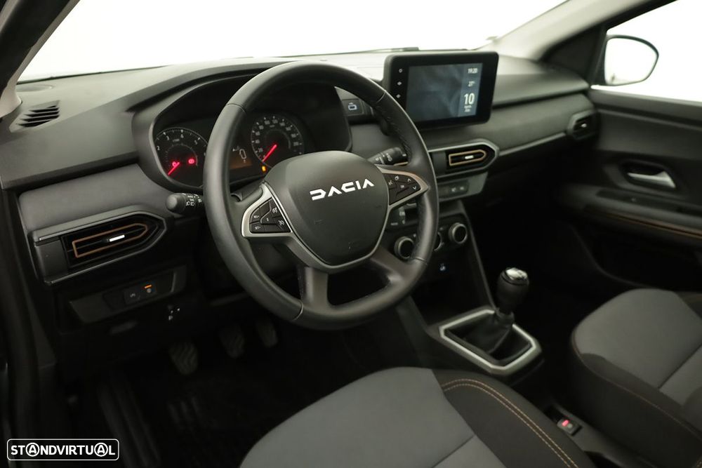 Dacia Sandero - 7
