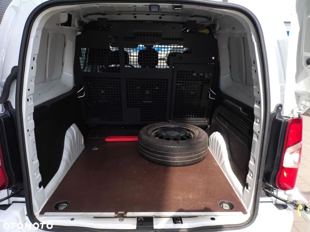 Opel Combo Van - 26