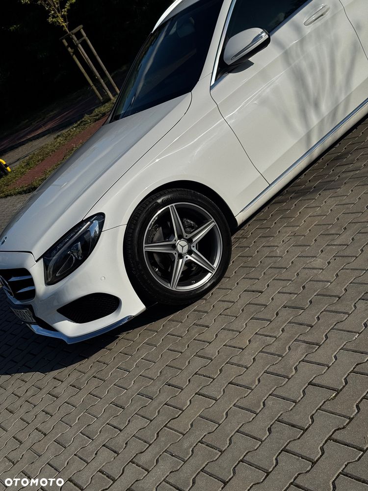 Mercedes-Benz Klasa C 180 7G-TRONIC - 14