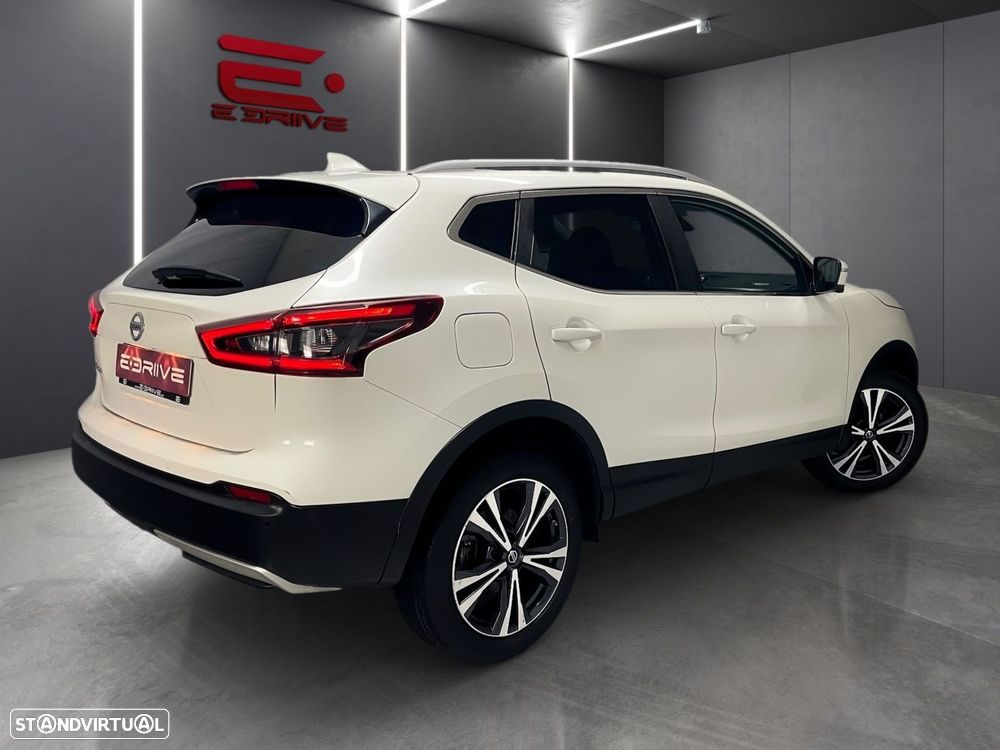 Nissan Qashqai 1.3 DIG-T N-Connecta - 5