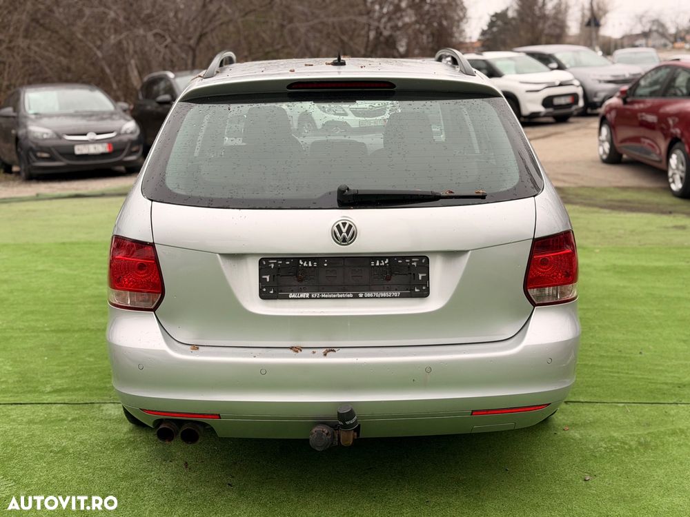 Volkswagen Golf 1.4 FSI Comfortline - 14