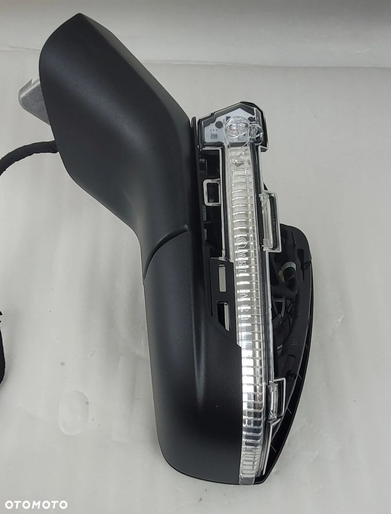 LUSTERKO LEWE 17PIN SKODA KODIAQ 2024- 57H857508A - 7