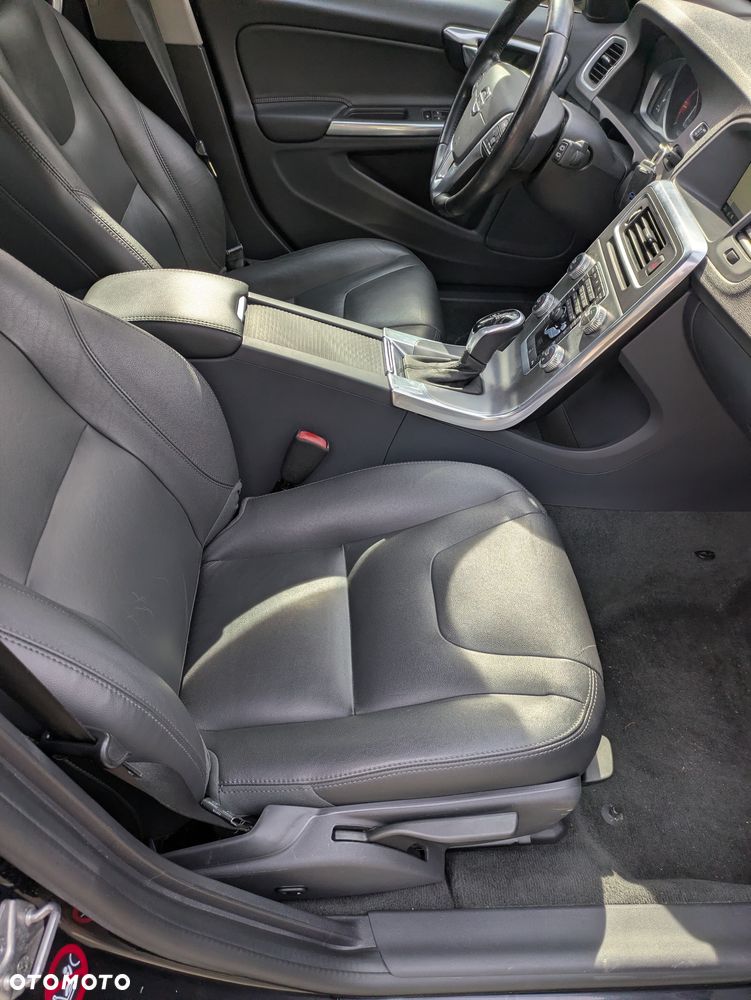 Volvo V60 D4 Drive-E Summum - 23