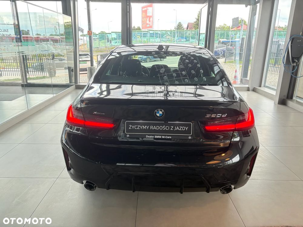 BMW Seria 3 320d mHEV - 5